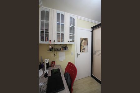 Apartamento à venda com 85m², 3 quartos e 2 vagasQuarto 2