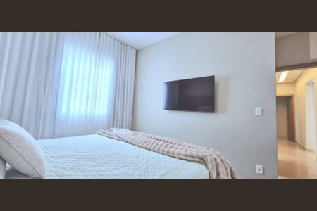 Casa à venda com 170m², 3 quartos e 4 vagasQuarto 2