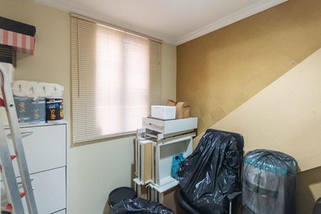 Casa à venda com 120m², 4 quartos e sem vagaEscritório