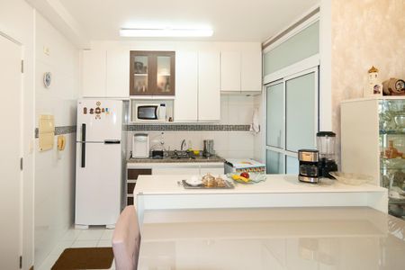 Apartamento à venda com 54m², 2 quartos e 1 vaga Apartamento à venda com 54m², 2 quartos e 1 vagaSala