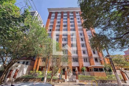 Apartamento à venda com 135m², 3 quartos e 1 vaga Apartamento à venda com 135m², 3 quartos e 1 vagaFachada