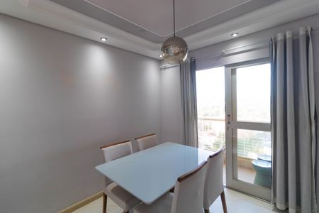 Apartamento à venda com 65m², 3 quartos e 1 vagaSala