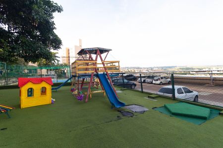 Apartamento à venda com 65m², 3 quartos e 1 vagaÁrea comum - Playground