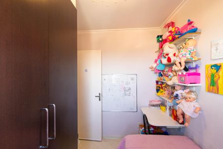 Apartamento à venda com 65m², 3 quartos e 1 vagaQuarto 02