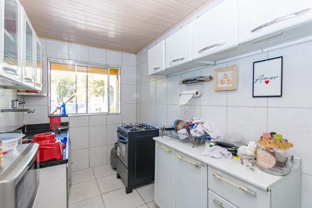 Casa à venda com 378m², 5 quartos e 4 vagas Casa à venda com 378m², 5 quartos e 4 vagasCasa 1 Cozinha