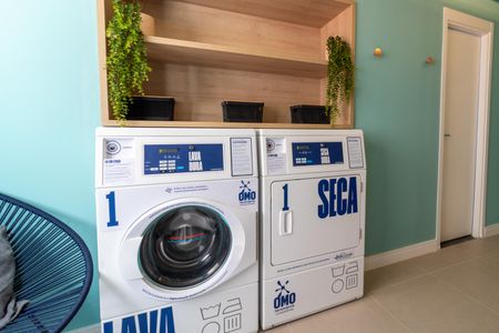 Apartamento à venda com 40m², 2 quartos e sem vagaÁrea comum - Lavanderia