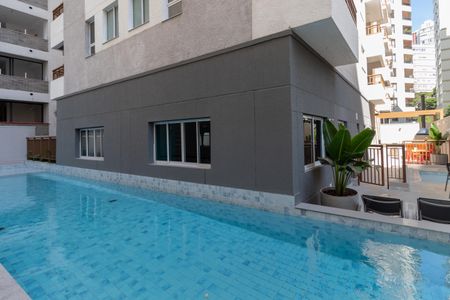 Apartamento à venda com 40m², 2 quartos e sem vagaÁrea comum - Piscina