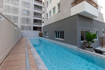 Apartamento à venda com 40m², 2 quartos e sem vagaÁrea comum - Piscina