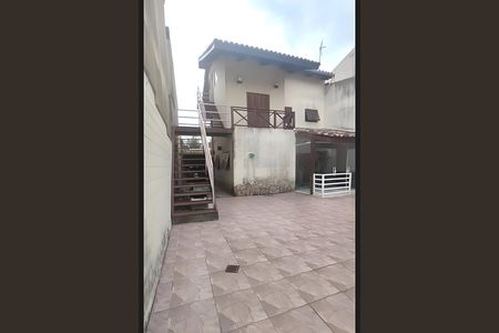 Casa à venda com 254m², 4 quartos e 6 vagas