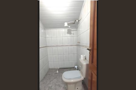 Casa à venda com 254m², 4 quartos e 6 vagas