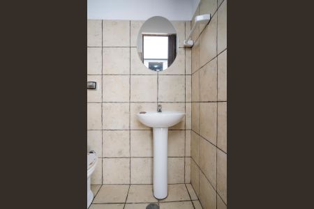 Casa à venda com 122m², 2 quartos e 3 vagasBanheiro de Serviço