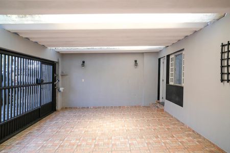 Casa à venda com 122m², 2 quartos e 3 vagasÁrea comum