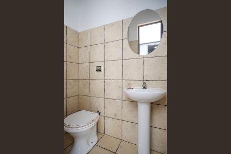 Casa à venda com 122m², 2 quartos e 3 vagasBanheiro de Serviço