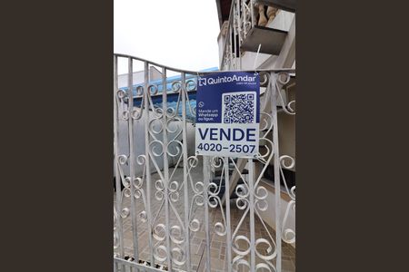 Casa à venda com 240m², 3 quartos e 2 vagasPlaca