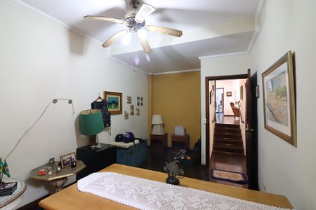 Casa à venda com 240m², 3 quartos e 2 vagasQuarto 1