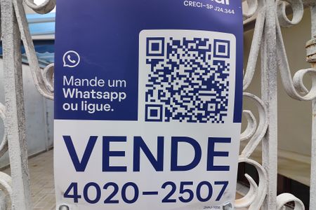 Casa à venda com 240m², 3 quartos e 2 vagasPlaca