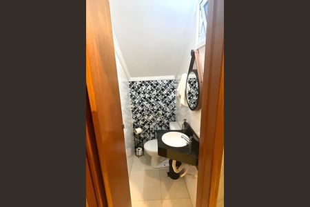 Casa à venda com 156m², 3 quartos e 3 vagas