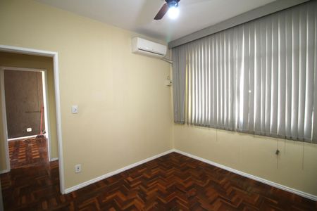 Apartamento à venda com 64m², 2 quartos e 1 vagaQuarto 2