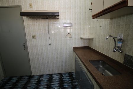 Apartamento à venda com 64m², 2 quartos e 1 vagaCozinha