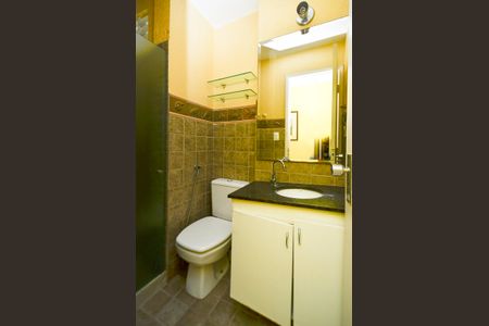 Apartamento à venda com 106m², 3 quartos e 1 vagaBanheiro social