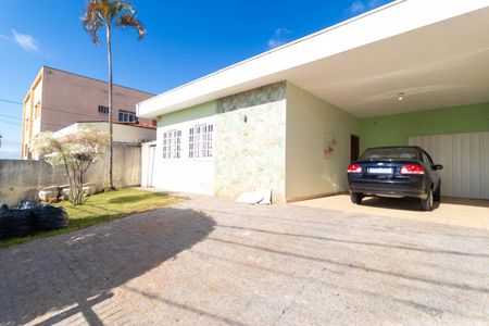 Casa à venda com 270m², 5 quartos e 4 vagasGaragem