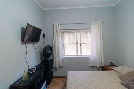 Casa à venda com 270m², 5 quartos e 4 vagasQuarto 01