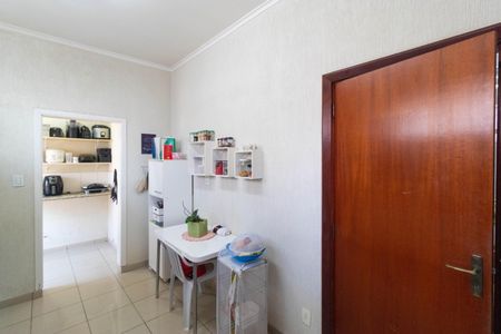 Casa à venda com 270m², 5 quartos e 4 vagasCozinha