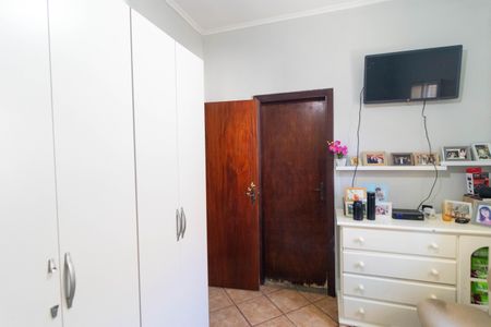 Casa à venda com 270m², 5 quartos e 4 vagasSuíte 02
