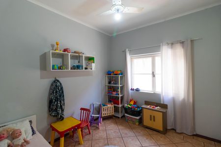 Casa à venda com 270m², 5 quartos e 4 vagasQuarto 02