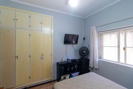 Casa à venda com 270m², 5 quartos e 4 vagasQuarto 01