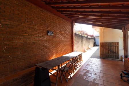 Casa à venda com 270m², 5 quartos e 4 vagasVaranda