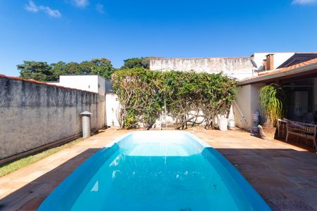 Casa à venda com 270m², 5 quartos e 4 vagasPiscina