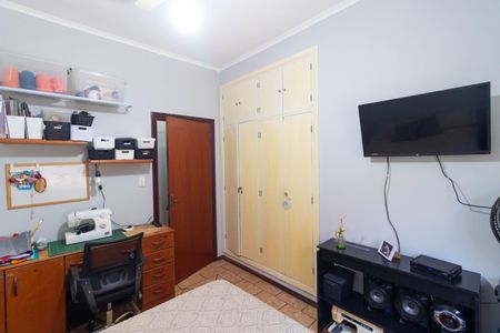 Casa à venda com 270m², 5 quartos e 4 vagasQuarto 01
