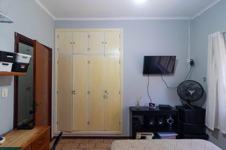 Casa à venda com 270m², 5 quartos e 4 vagasQuarto 01