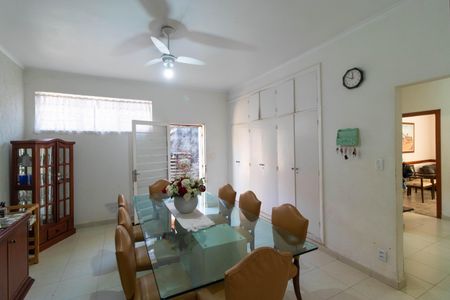 Casa à venda com 270m², 5 quartos e 4 vagasSala de Jantar