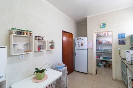 Casa à venda com 270m², 5 quartos e 4 vagasCozinha