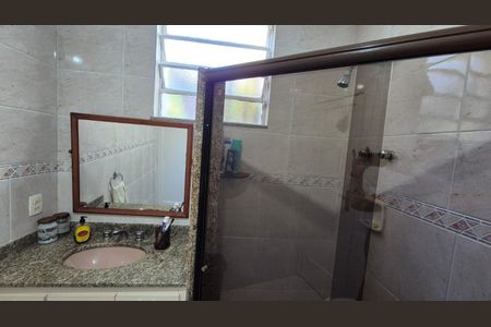 Casa à venda com 400m², 4 quartos e 5 vagas Casa à venda com 400m², 4 quartos e 5 vagasBanheiro 4