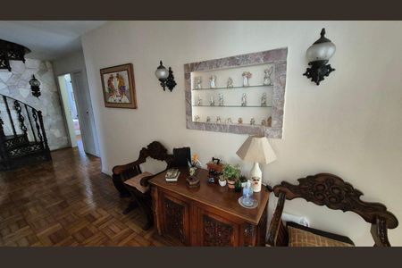 Casa à venda com 400m², 4 quartos e 5 vagas