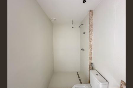 Apartamento à venda com 149m², 3 quartos e 1 vaga Apartamento à venda com 149m², 3 quartos e 1 vagaBanheiro da Suíte 2