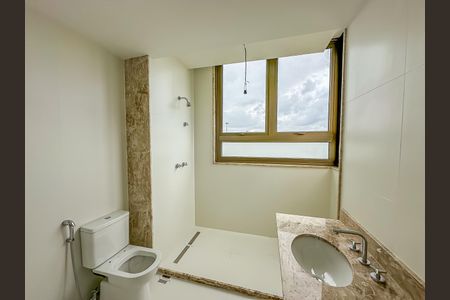 Apartamento à venda com 149m², 3 quartos e 1 vaga Apartamento à venda com 149m², 3 quartos e 1 vagaBanheiro da Suíte 1