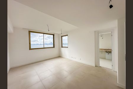 Apartamento à venda com 149m², 3 quartos e 1 vaga Apartamento à venda com 149m², 3 quartos e 1 vagaSuite 1