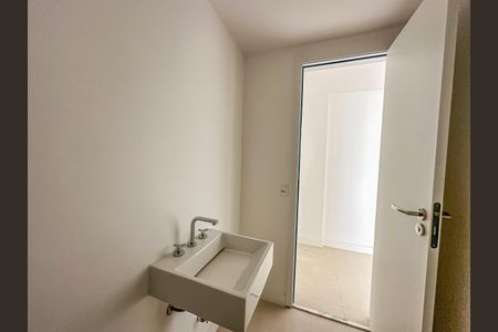 Apartamento à venda com 149m², 3 quartos e 1 vaga Apartamento à venda com 149m², 3 quartos e 1 vagaLavabo