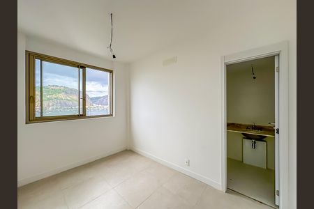 Apartamento à venda com 149m², 3 quartos e 1 vaga Apartamento à venda com 149m², 3 quartos e 1 vagaSuite 2