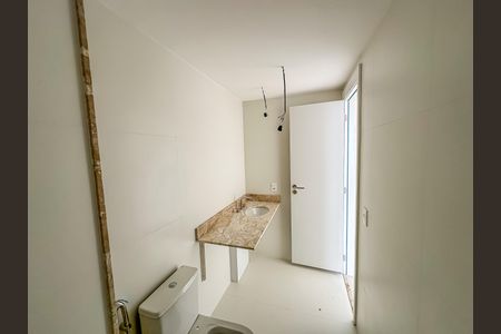 Apartamento à venda com 149m², 3 quartos e 1 vaga Apartamento à venda com 149m², 3 quartos e 1 vagaBanheiro/Suite 2