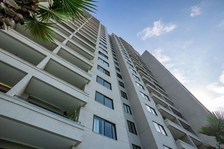 Apartamento à venda com 149m², 3 quartos e 1 vaga Apartamento à venda com 149m², 3 quartos e 1 vagaFachada