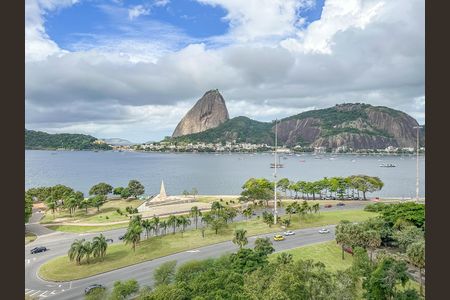 Apartamento à venda com 149m², 3 quartos e 1 vaga Apartamento à venda com 149m², 3 quartos e 1 vagaVista/*Suite 2