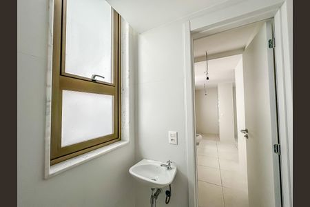 Apartamento à venda com 149m², 3 quartos e 1 vaga Apartamento à venda com 149m², 3 quartos e 1 vagaBanheiro de Serviço