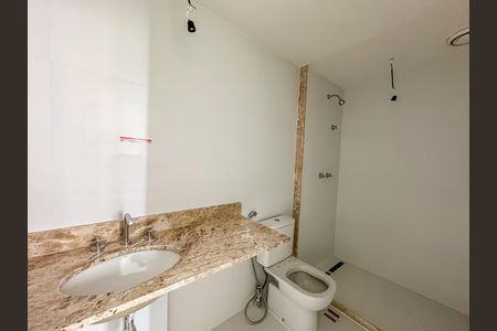 Apartamento à venda com 148m², 3 quartos e 1 vagaBanheiro da Suíte 1