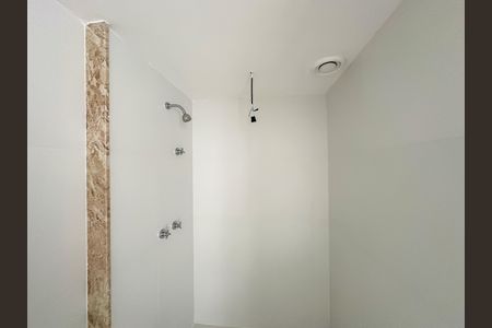 Apartamento à venda com 148m², 3 quartos e 1 vagaBanheiro da Suíte 2