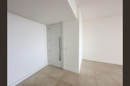 Apartamento à venda com 180m², 3 quartos e 1 vaga Apartamento à venda com 180m², 3 quartos e 1 vagaSala